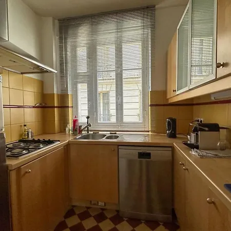 Flexliving - - Bachaumont 펜션 *